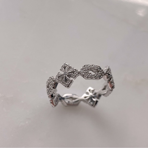 Jewelry - BAROQUE STYLED RING US 7